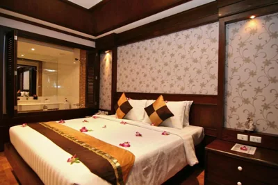 Habitación doble Deluxe — Rayaburi Hotel, Patong
