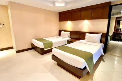 Habitación familiar — Rayaburi Hotel, Patong